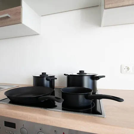 T&k - - 5 Detached House - 15 Min To Fair Messe Dus *