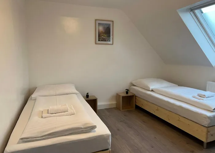 Vakantiehuis T&k - - 5 Detached House - 15 Min To Fair Messe Dus